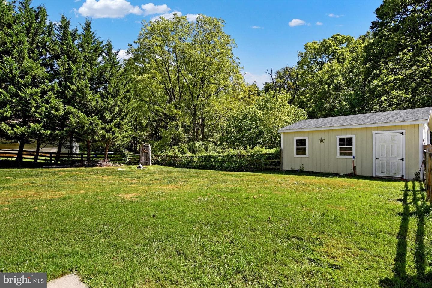 48 Barrett Road photo 22