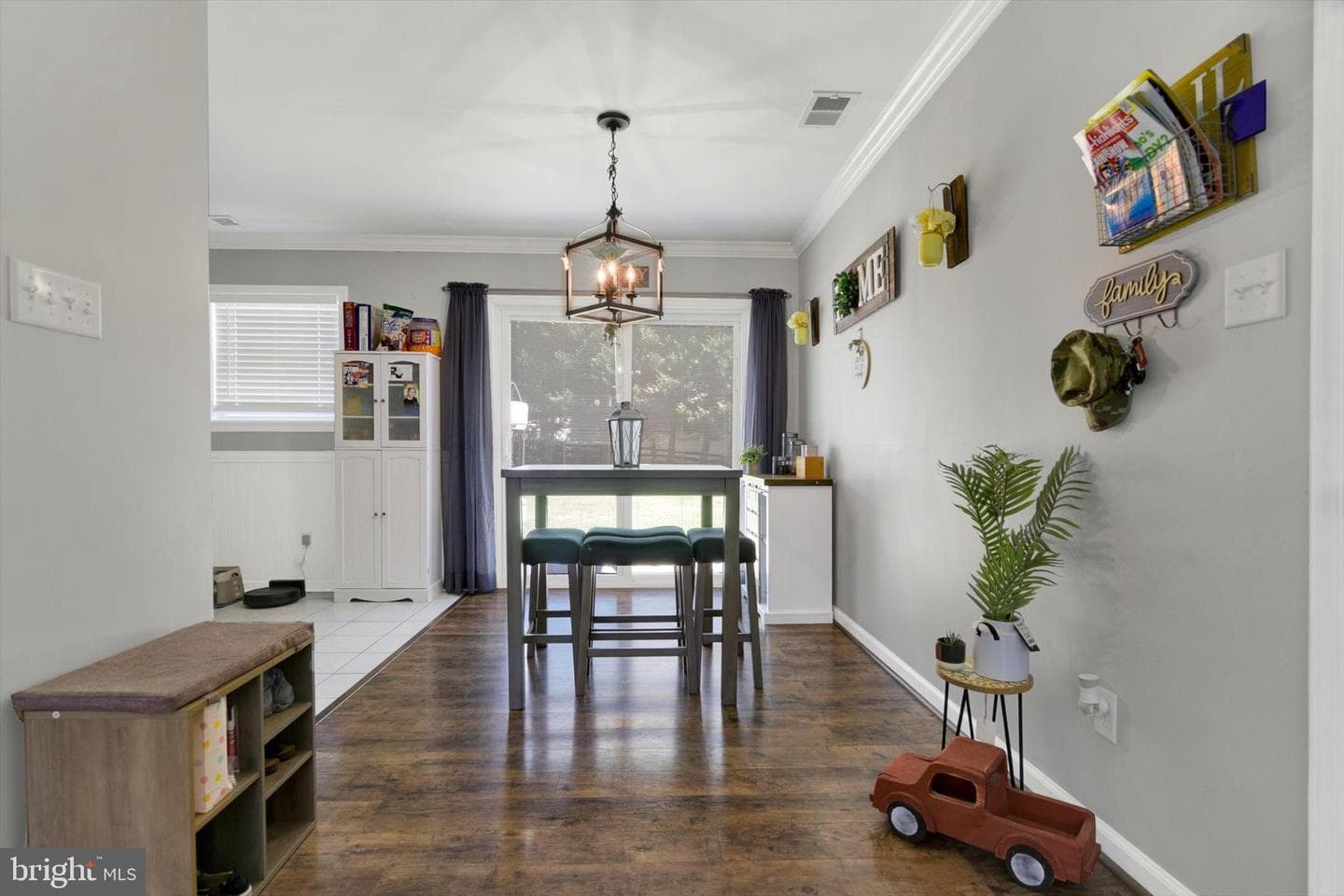 48 Barrett Road photo 8