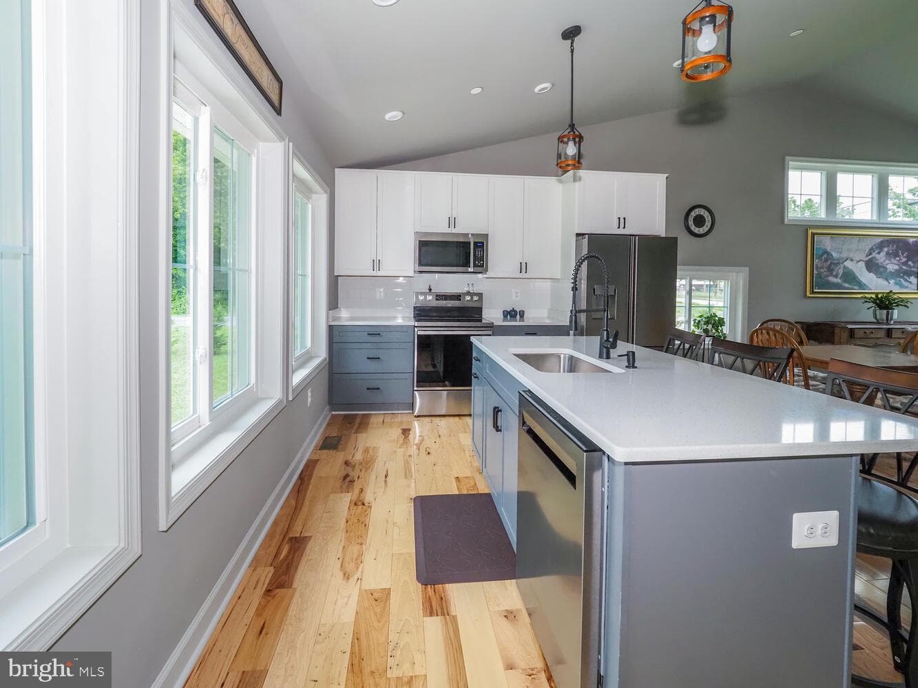 479 Baltimore Street photo 20