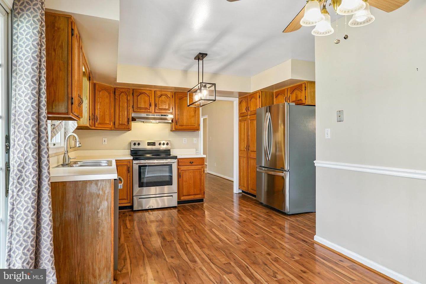206 Newark Avenue photo 11