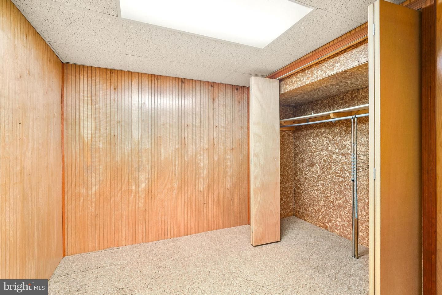 206 Newark Avenue photo 34