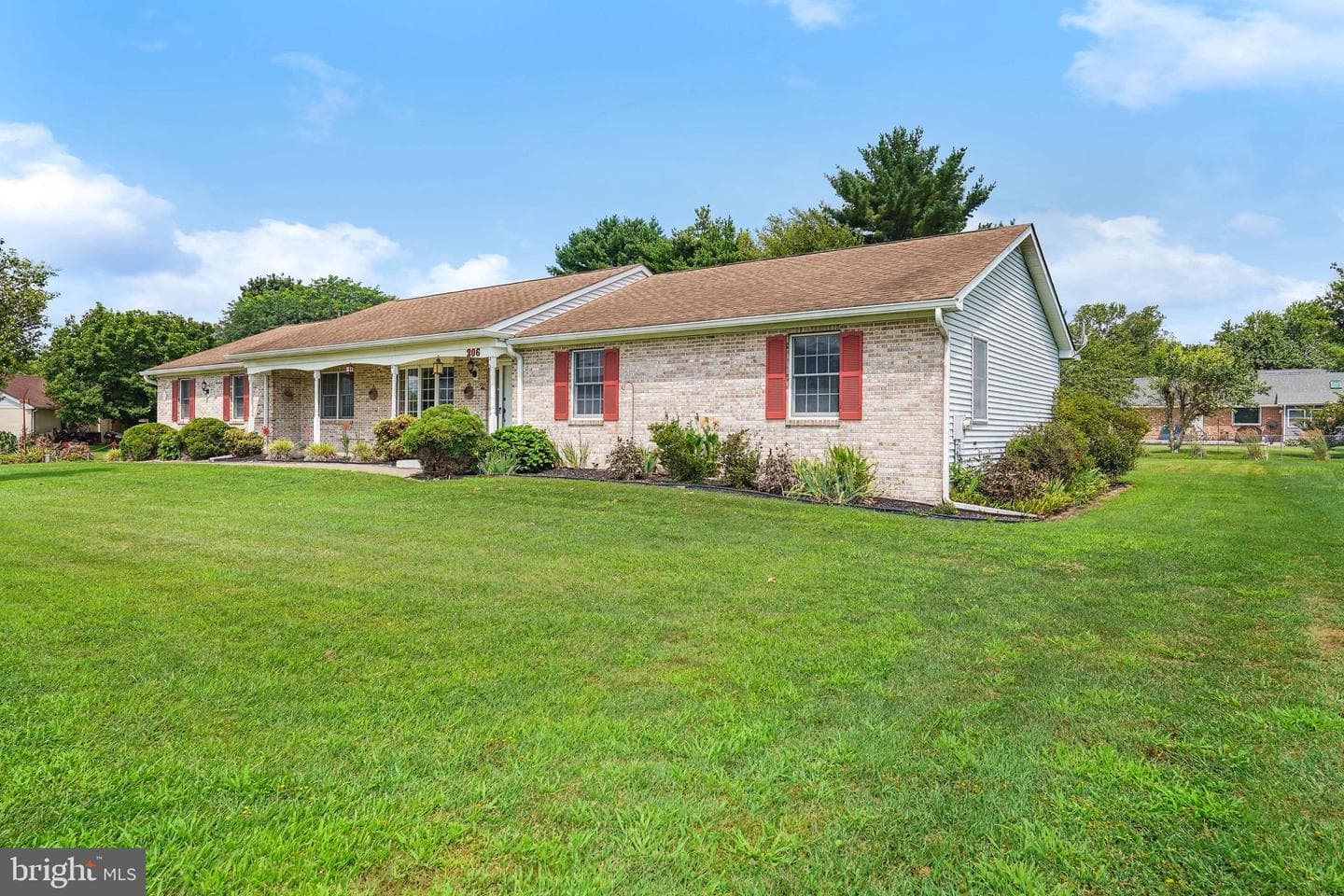 206 Newark Avenue photo 44