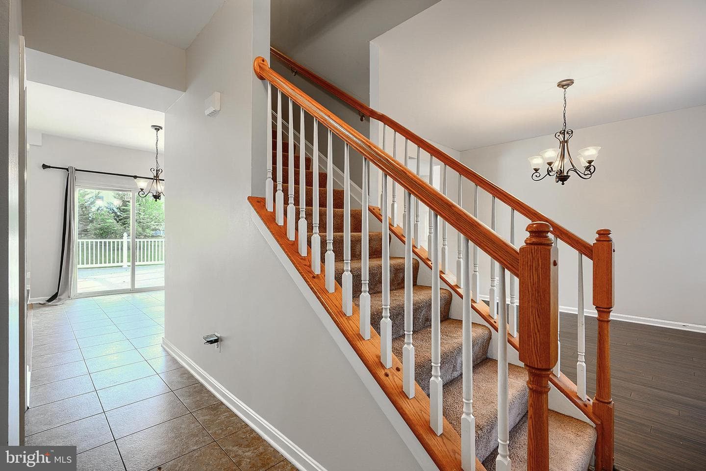 121 Flintstone Drive photo 5