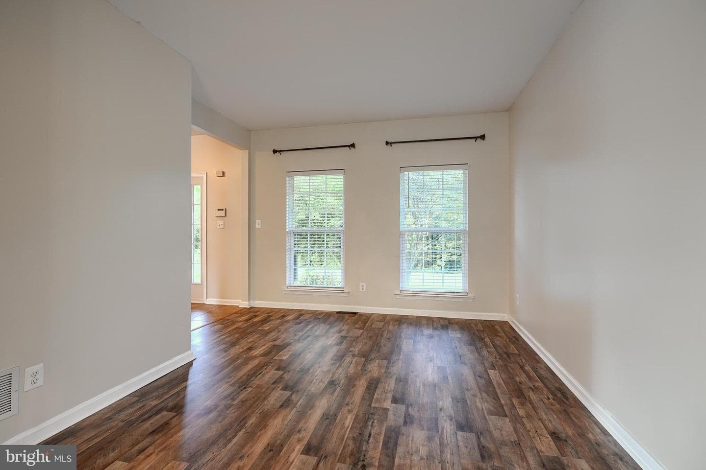 121 Flintstone Drive photo 9