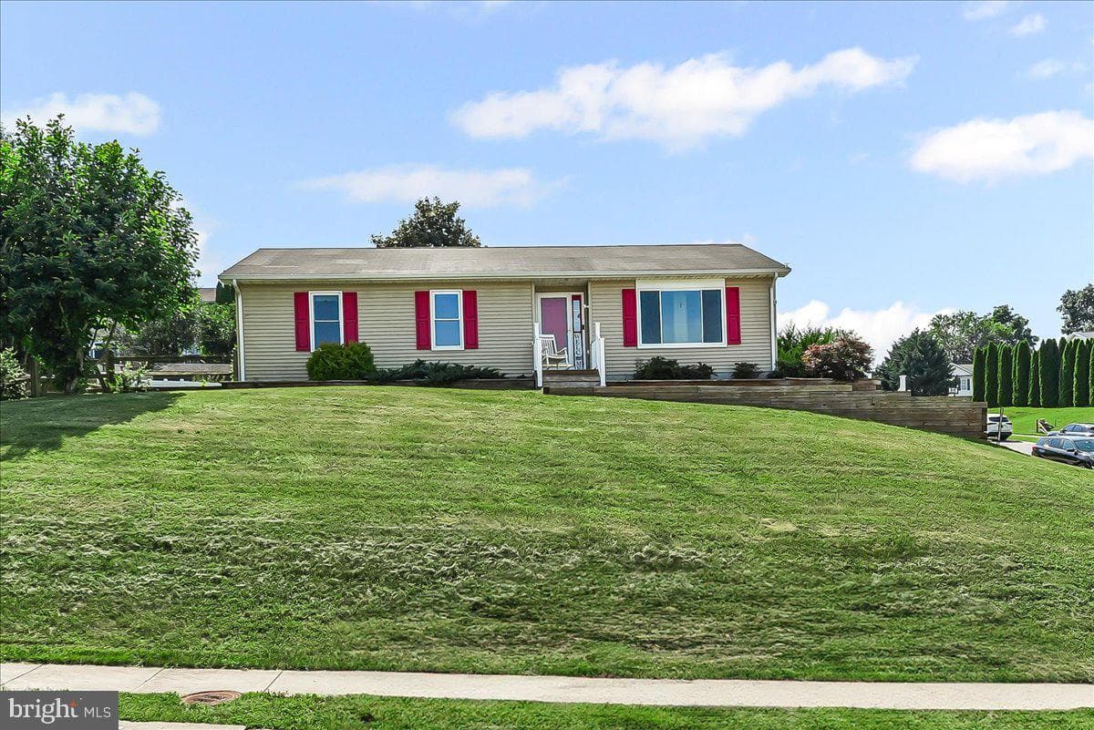 107 Britton Drive photo 3
