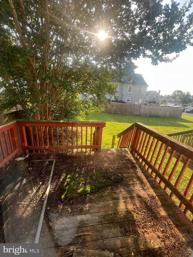 613 Buttonwoods Road photo 3