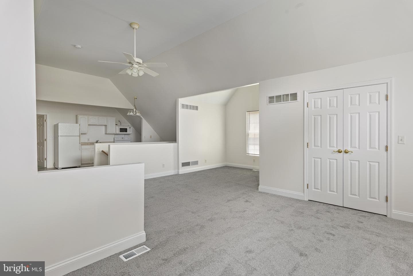317 George Street photo 37