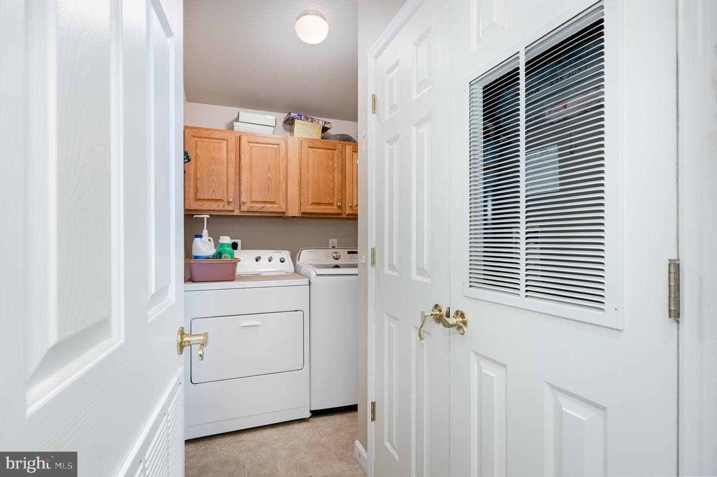 108 Curry Avenue photo 17