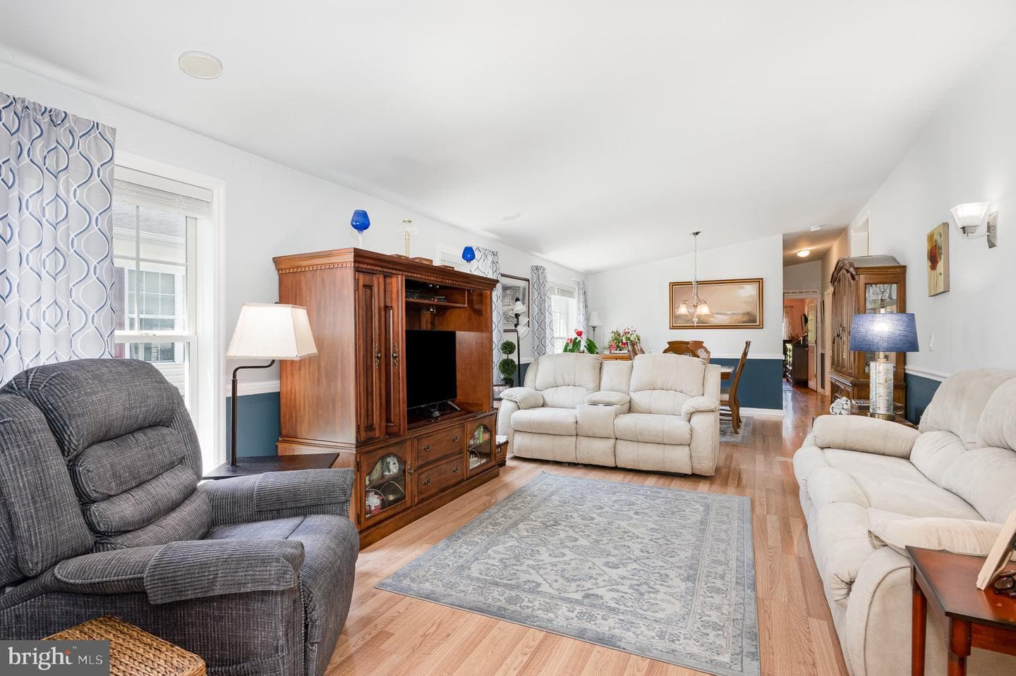 108 Curry Avenue photo 5