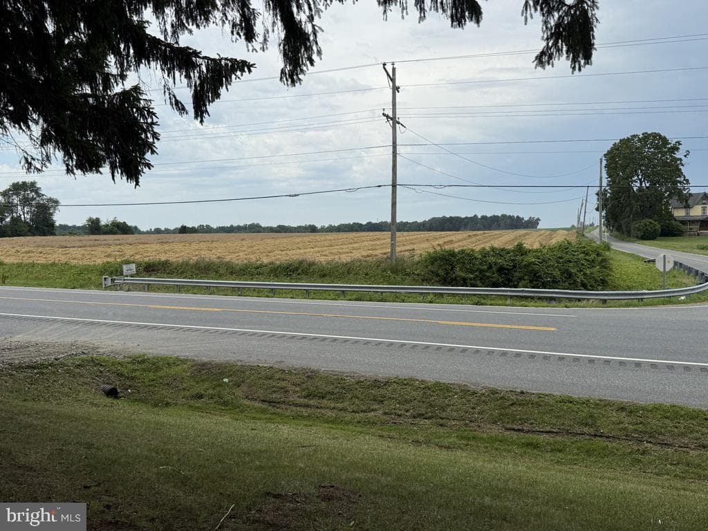 2398 Telegraph Road photo 46