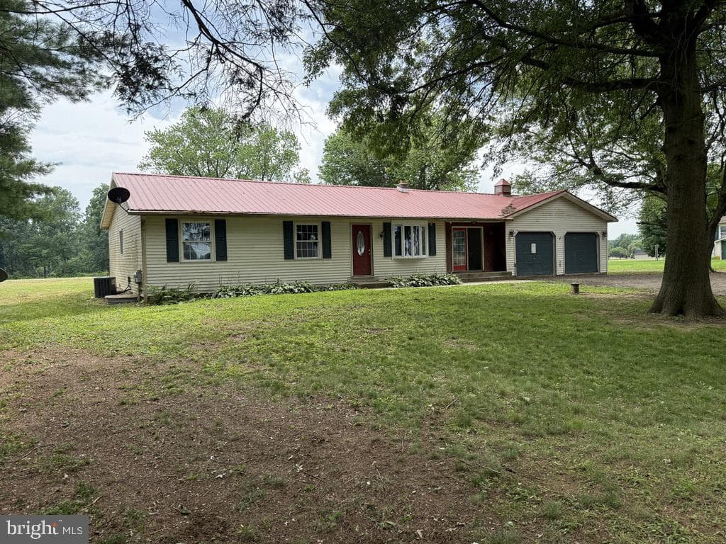 2398 Telegraph Road photo 5