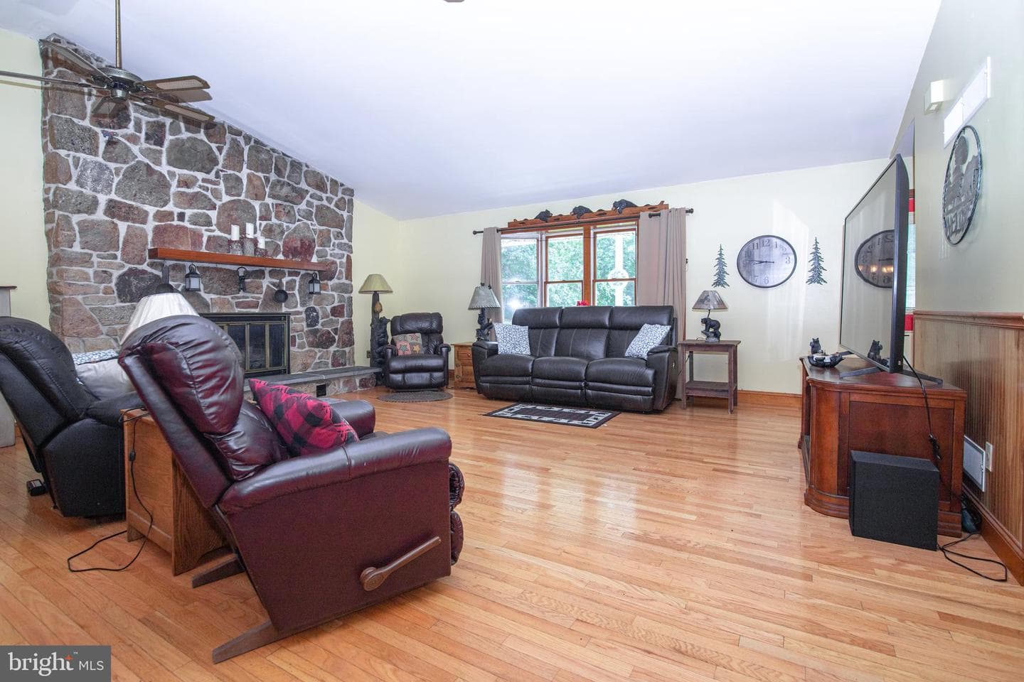 306 E Red Hill Road photo 14