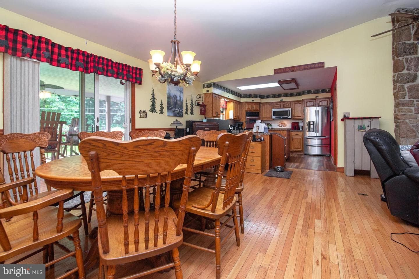 306 E Red Hill Road photo 16