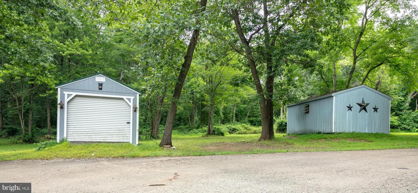 306 E Red Hill Road photo 26