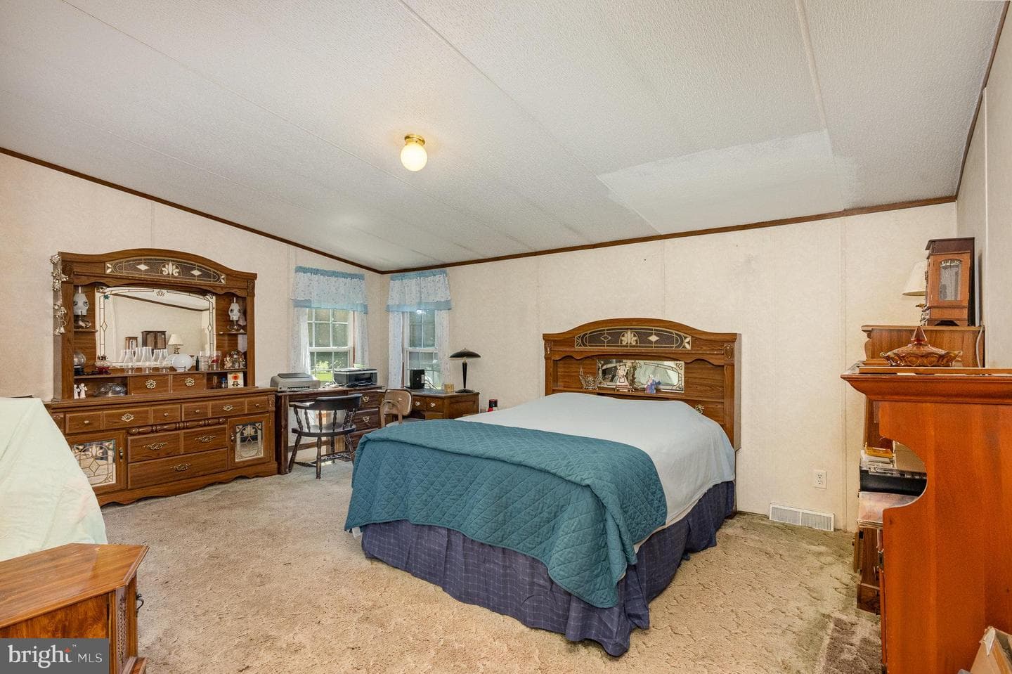 91 Bard Cameron Road photo 16