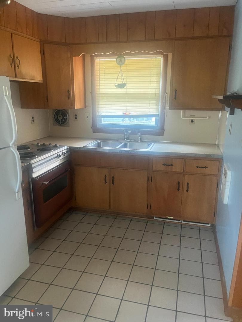 79 Riverview Avenue photo 14