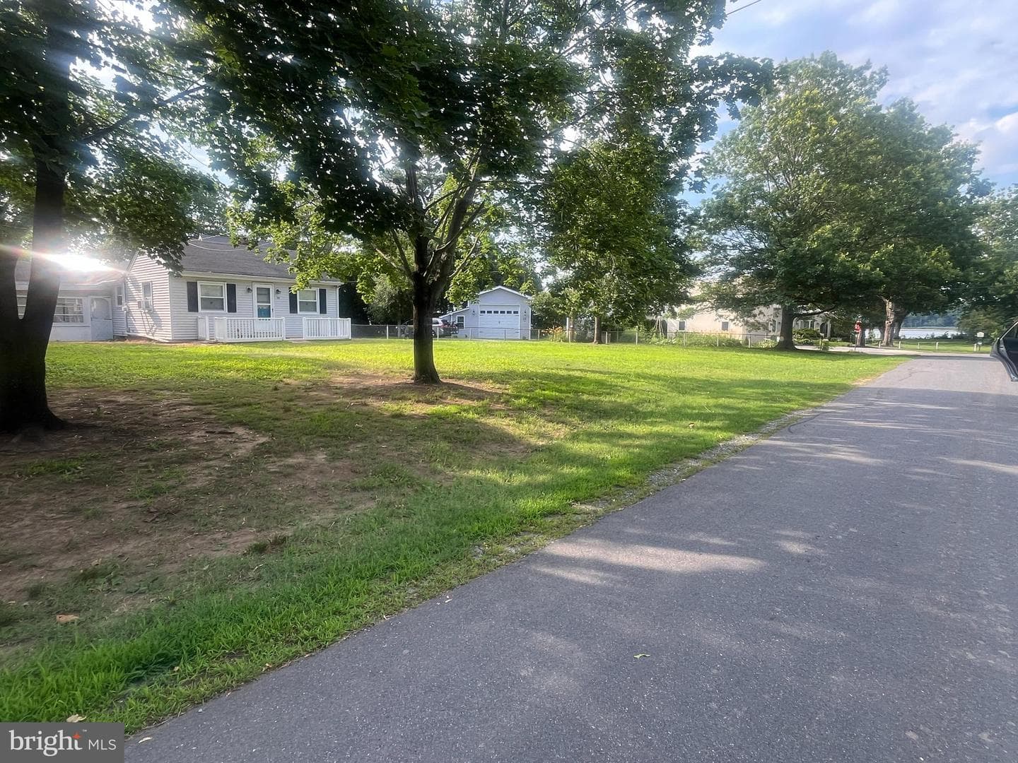 79 Riverview Avenue photo 4