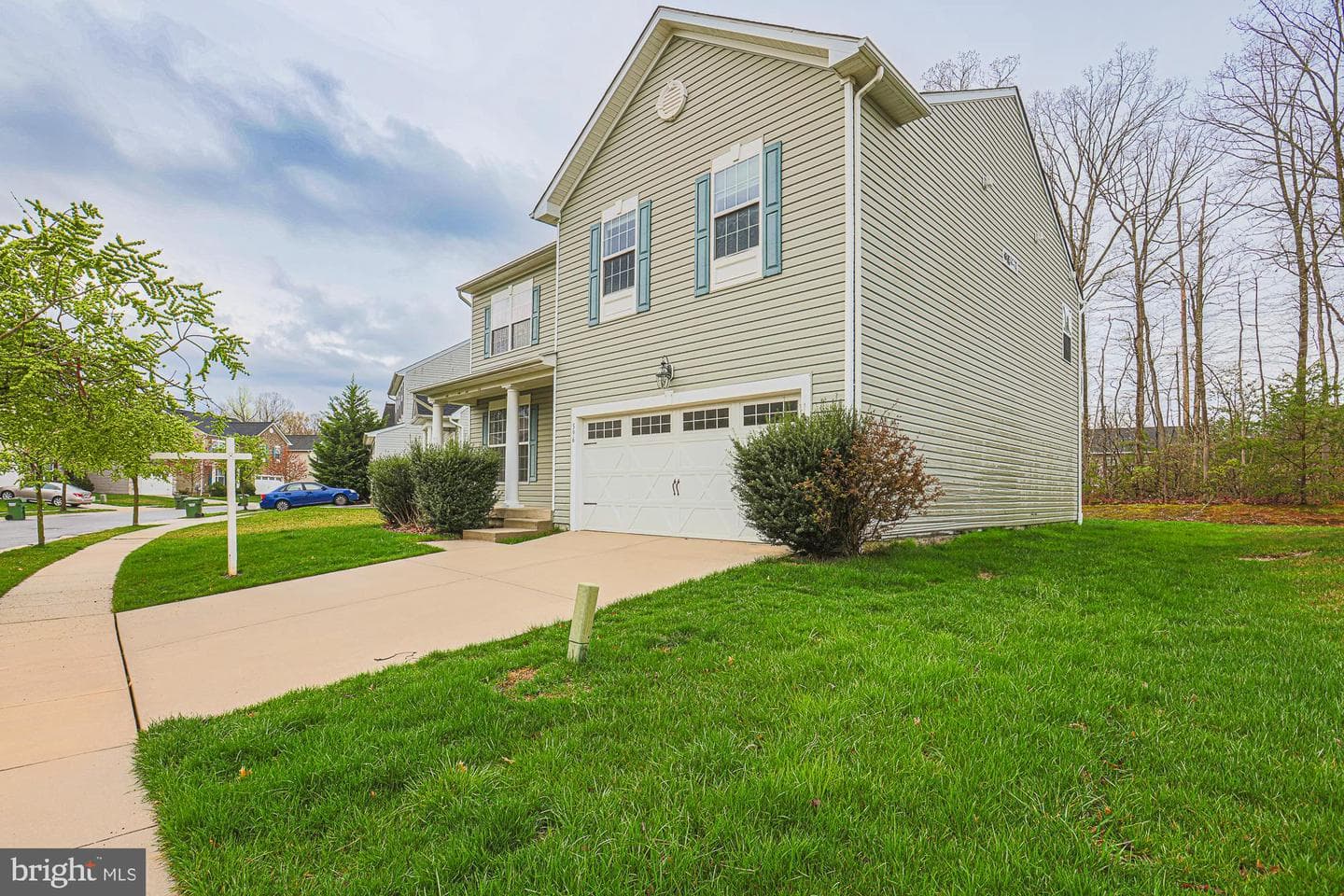 596 Claiborne Road photo 1