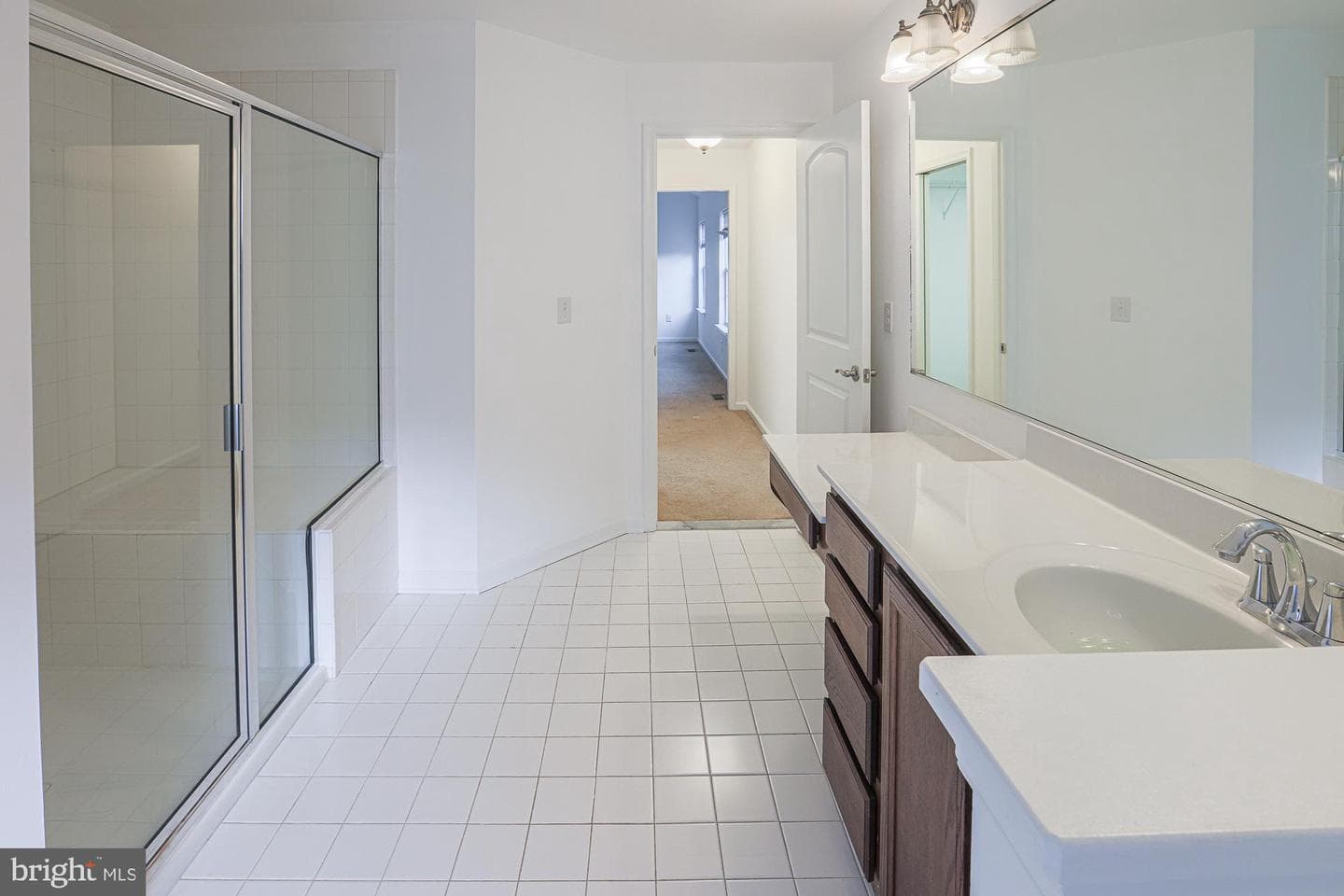 596 Claiborne Road photo 36