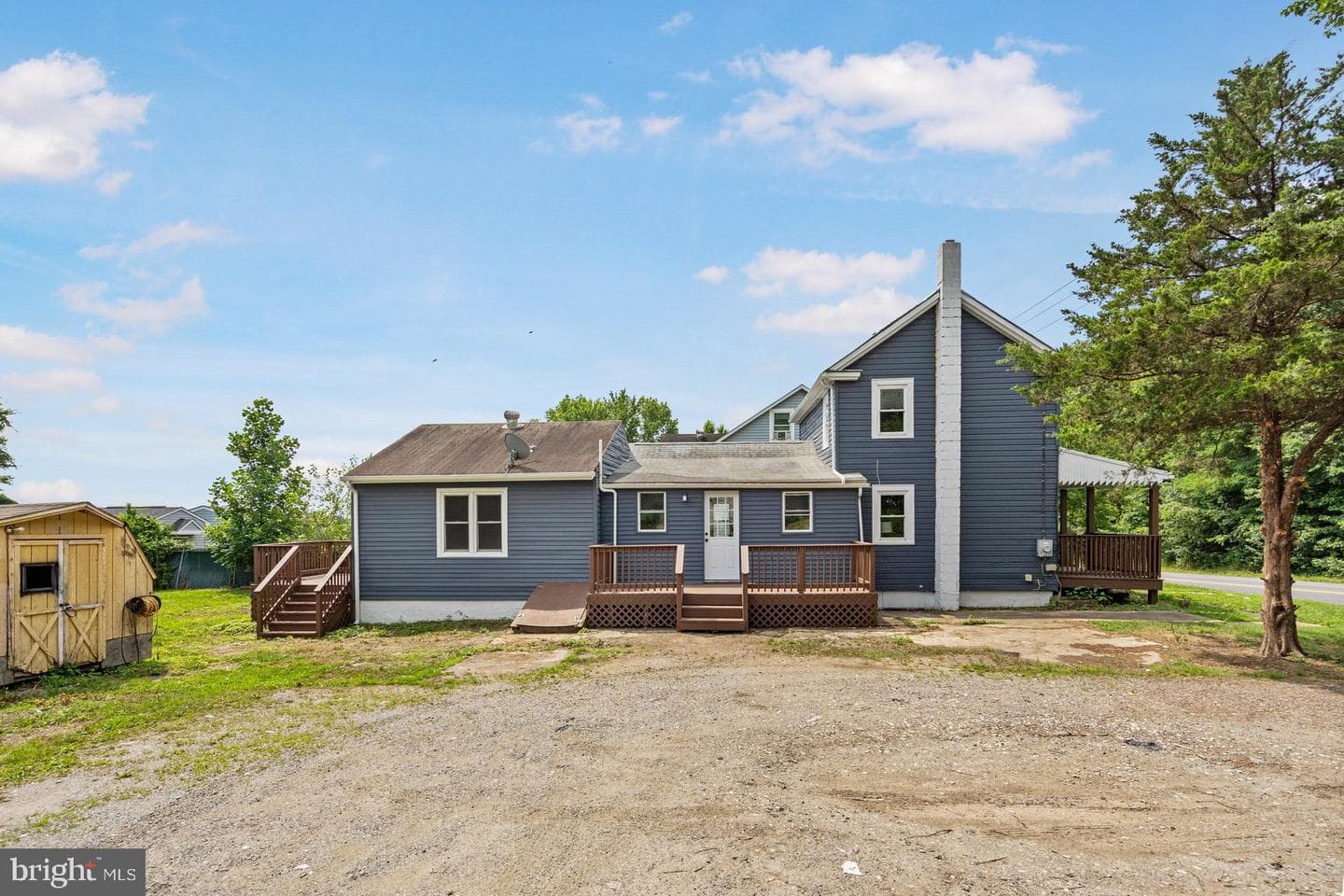 906 N Bridge Street photo 8