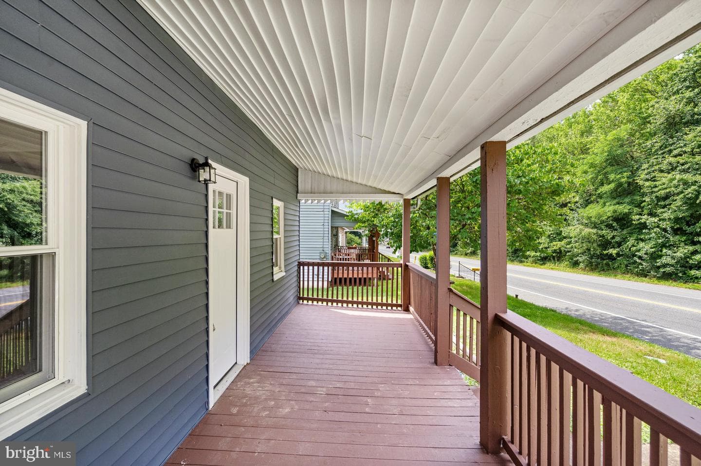 906 N Bridge Street photo 9