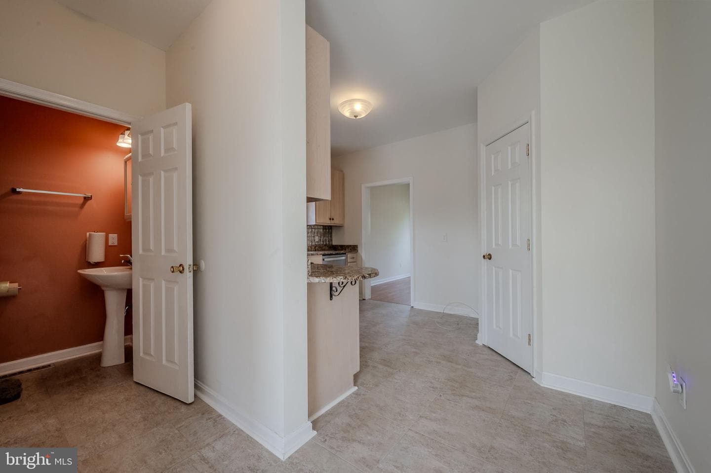 226 Ariel Avenue photo 19