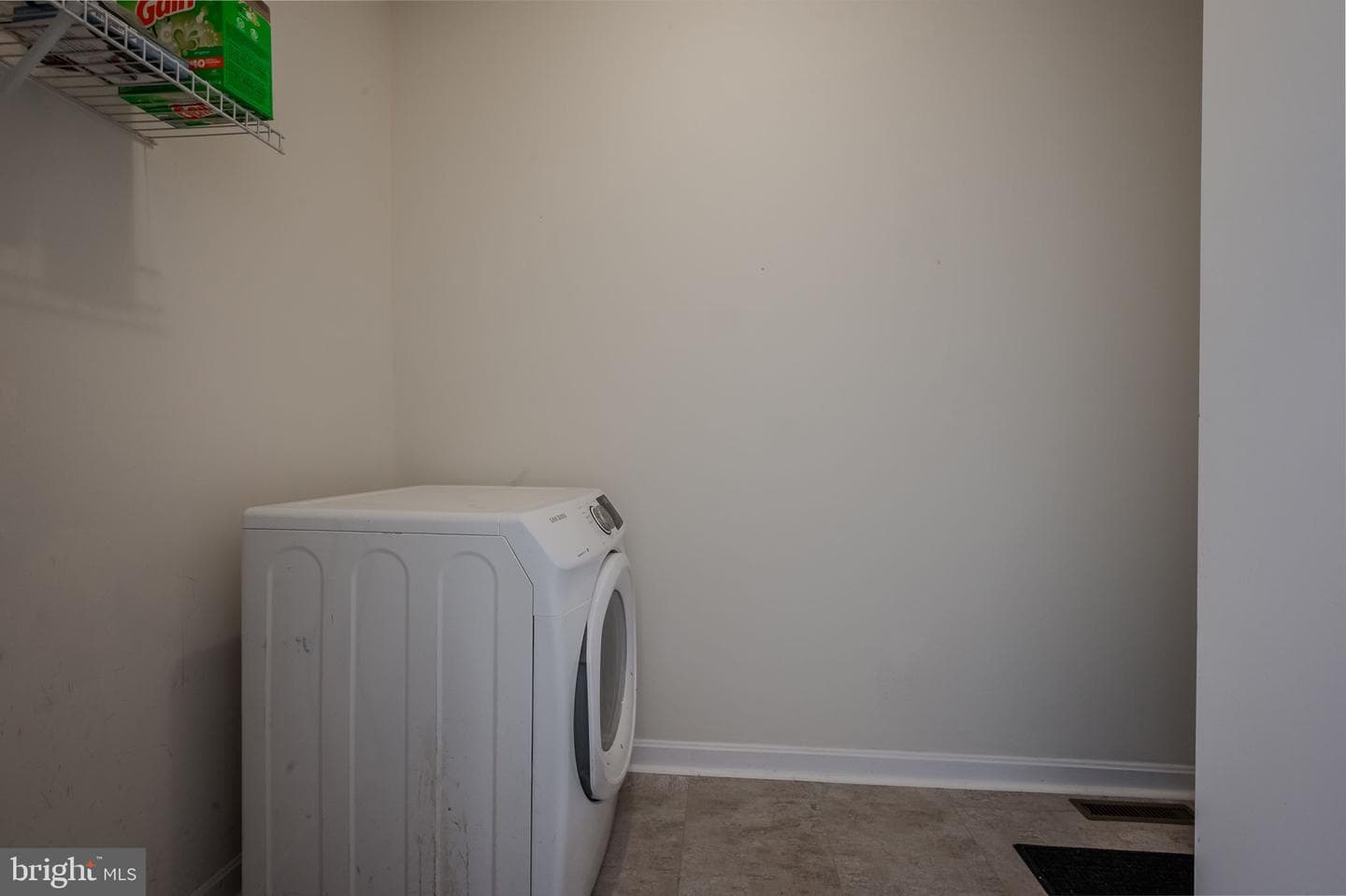 226 Ariel Avenue photo 21