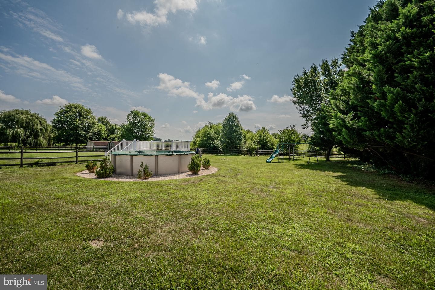 226 Ariel Avenue photo 56