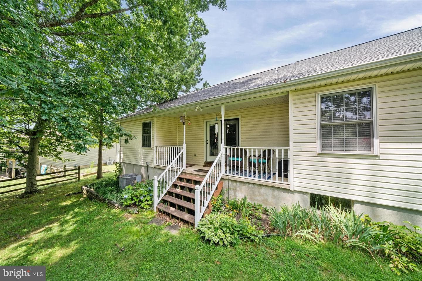 411 Melbourne Boulevard photo 10
