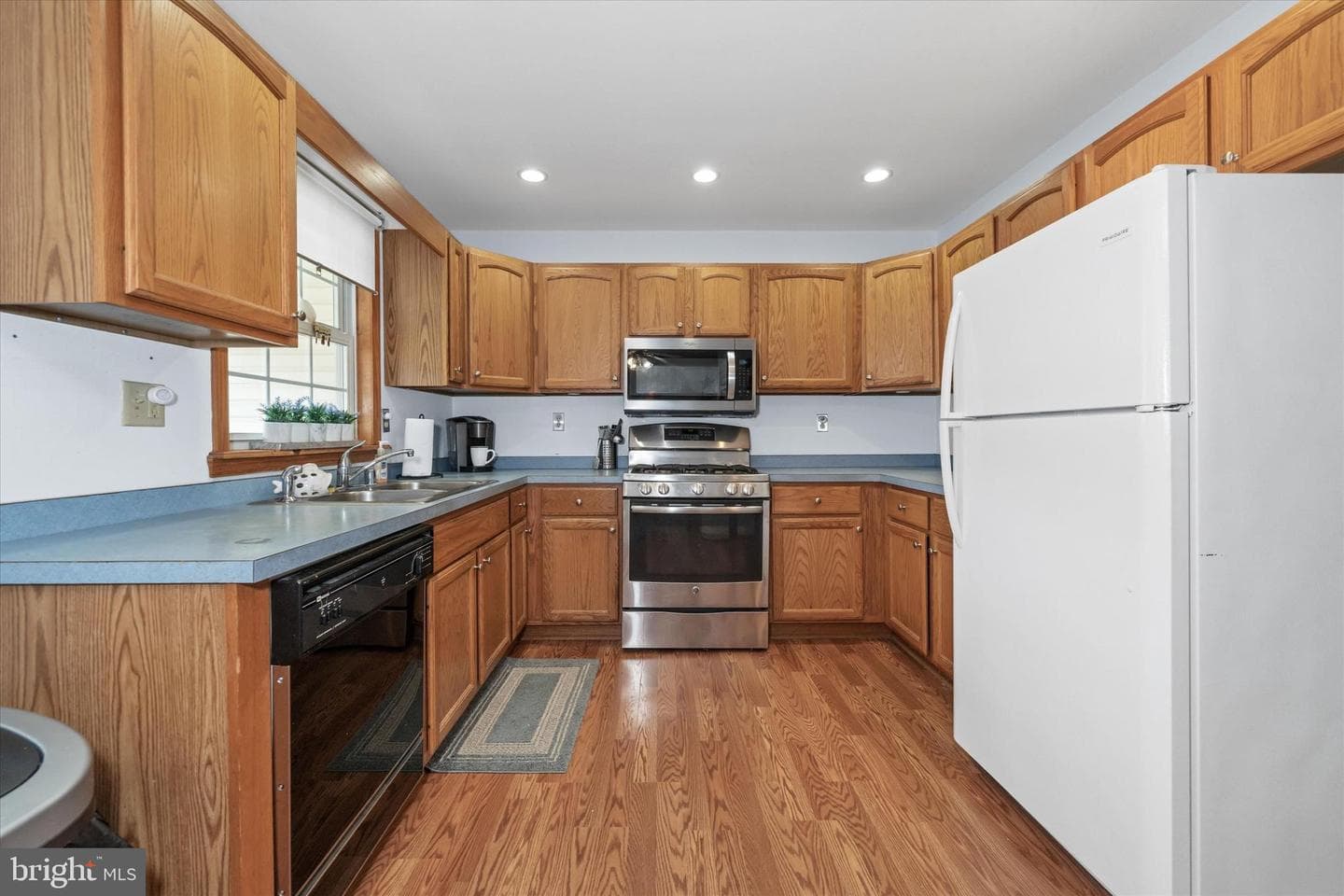 411 Melbourne Boulevard photo 26