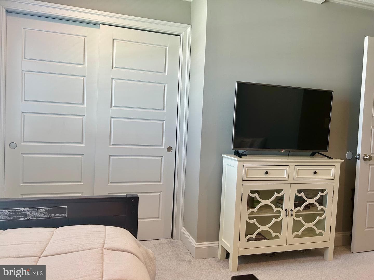 324 Rowland Drive photo 30