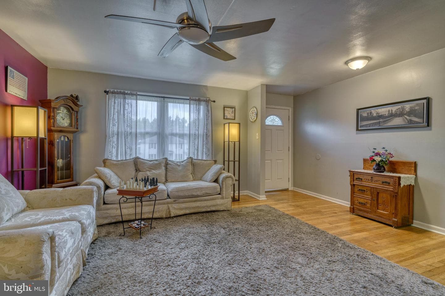 141 Kennedy Boulevard photo 4