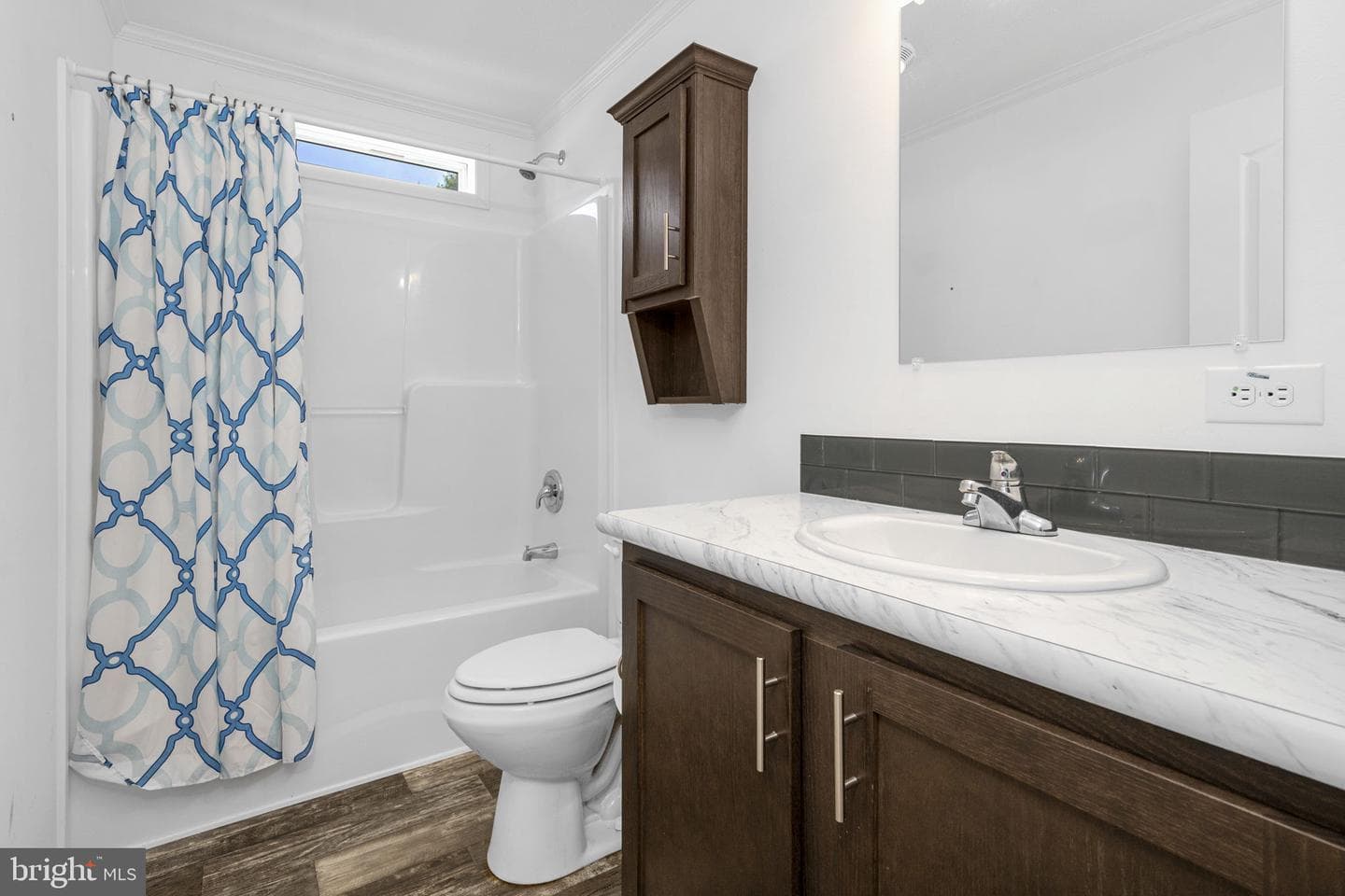 99 Curry Avenue photo 15