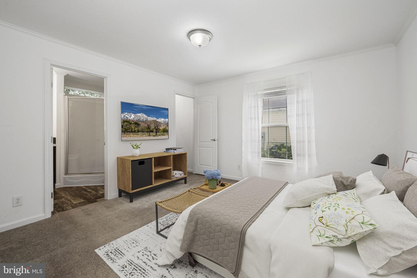 99 Curry Avenue photo 16