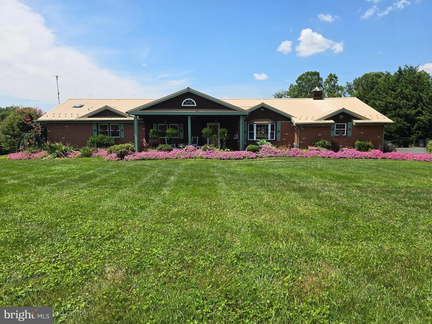 757 Doctor Miller Road photo 1