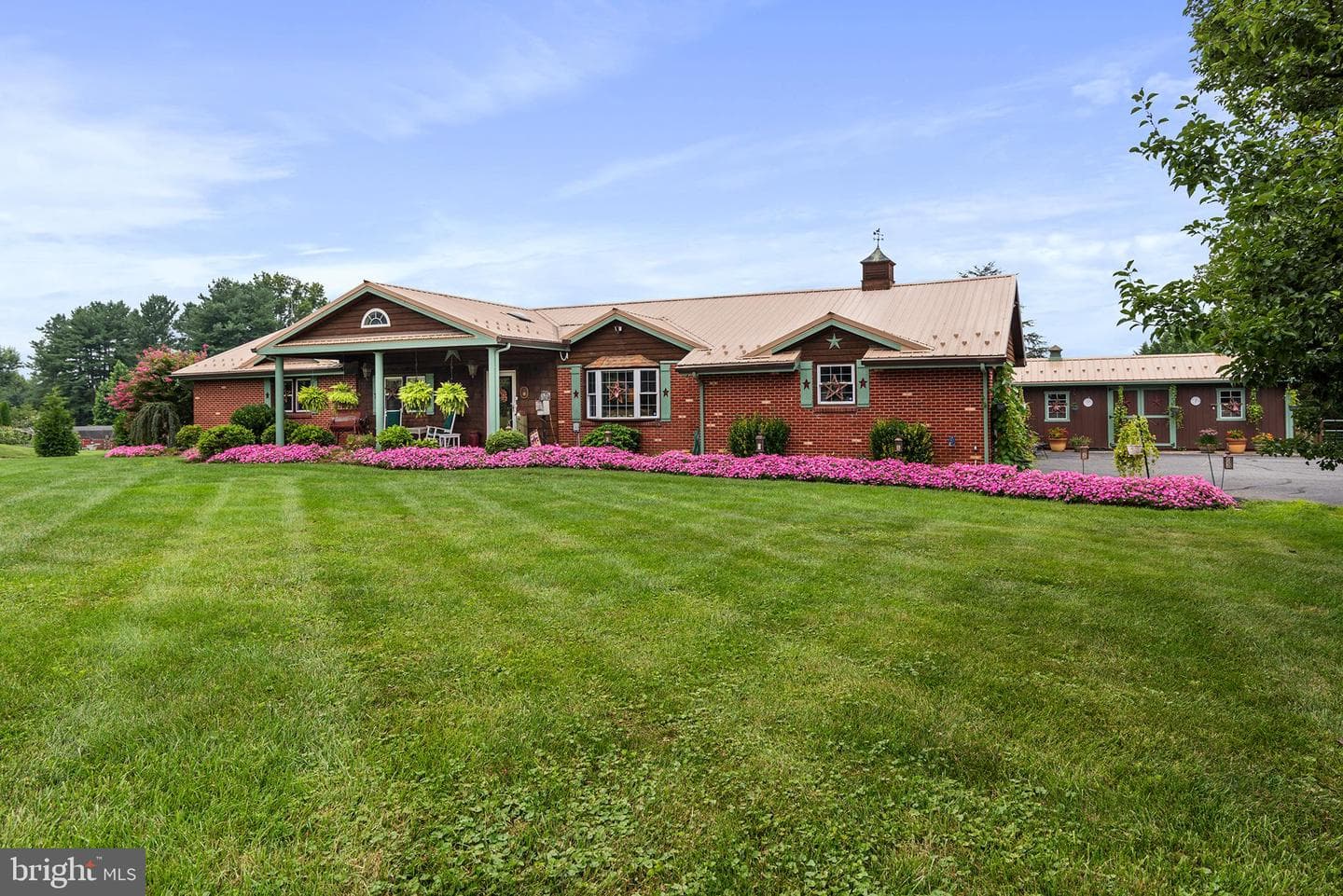 757 Doctor Miller Road photo 3