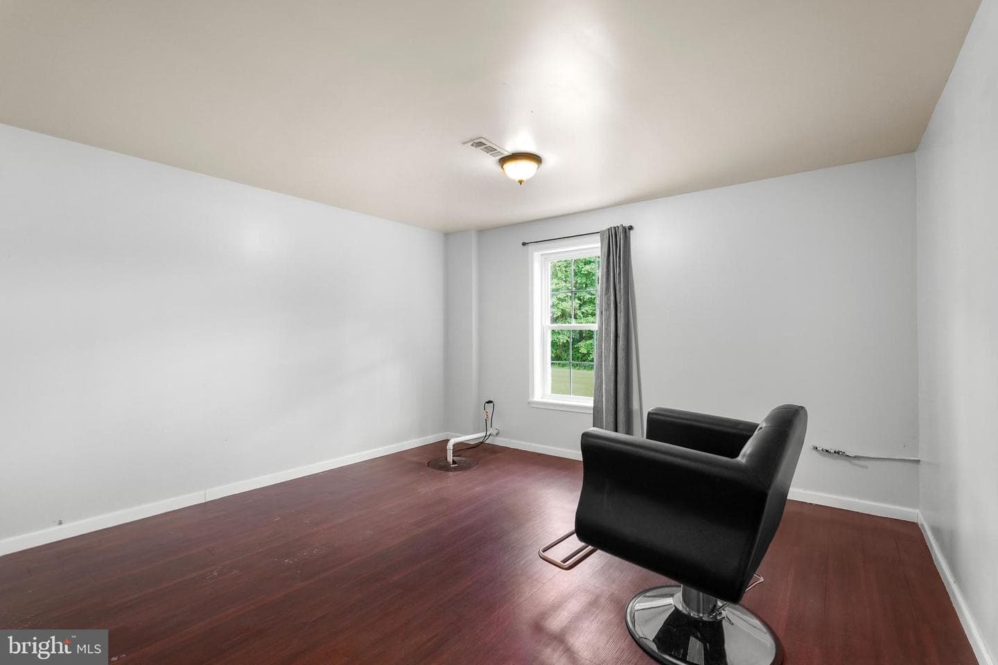 202 Vince Drive photo 30
