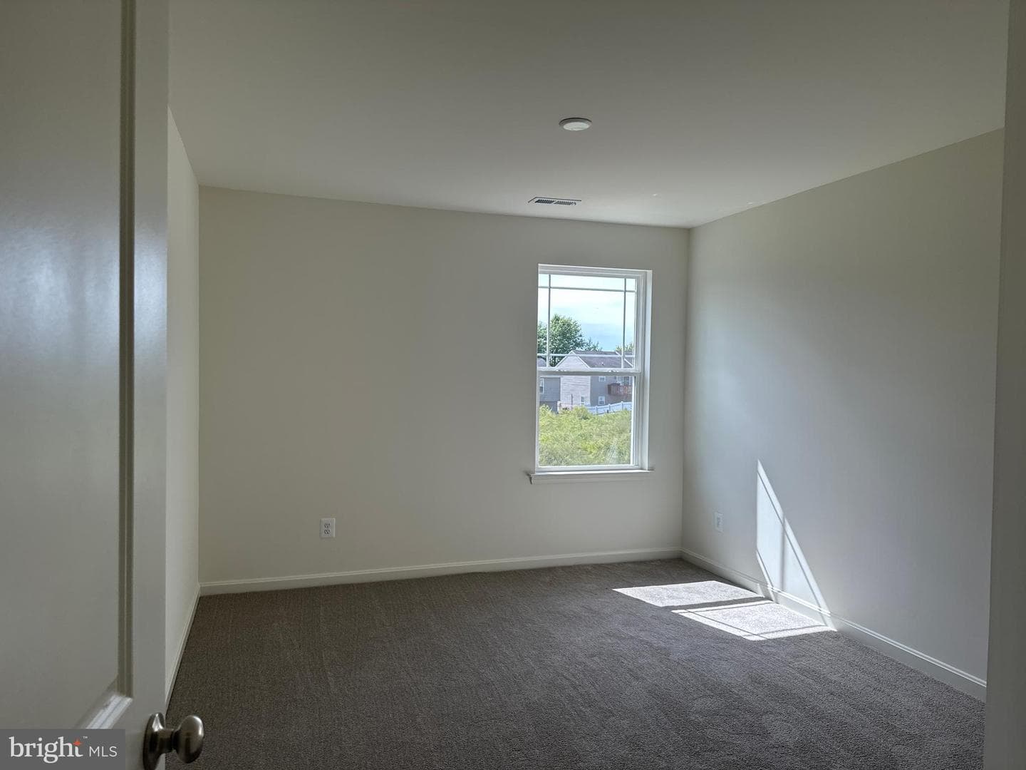 60 Chase Circle photo 36