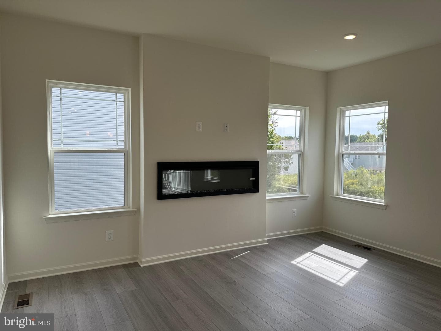 60 Chase Circle photo 9
