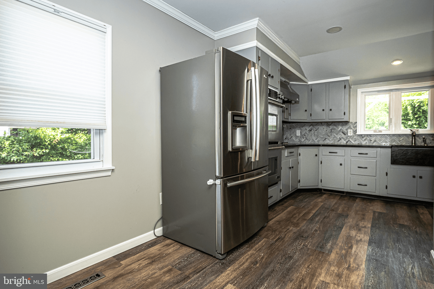 339 Cecil Street photo 10