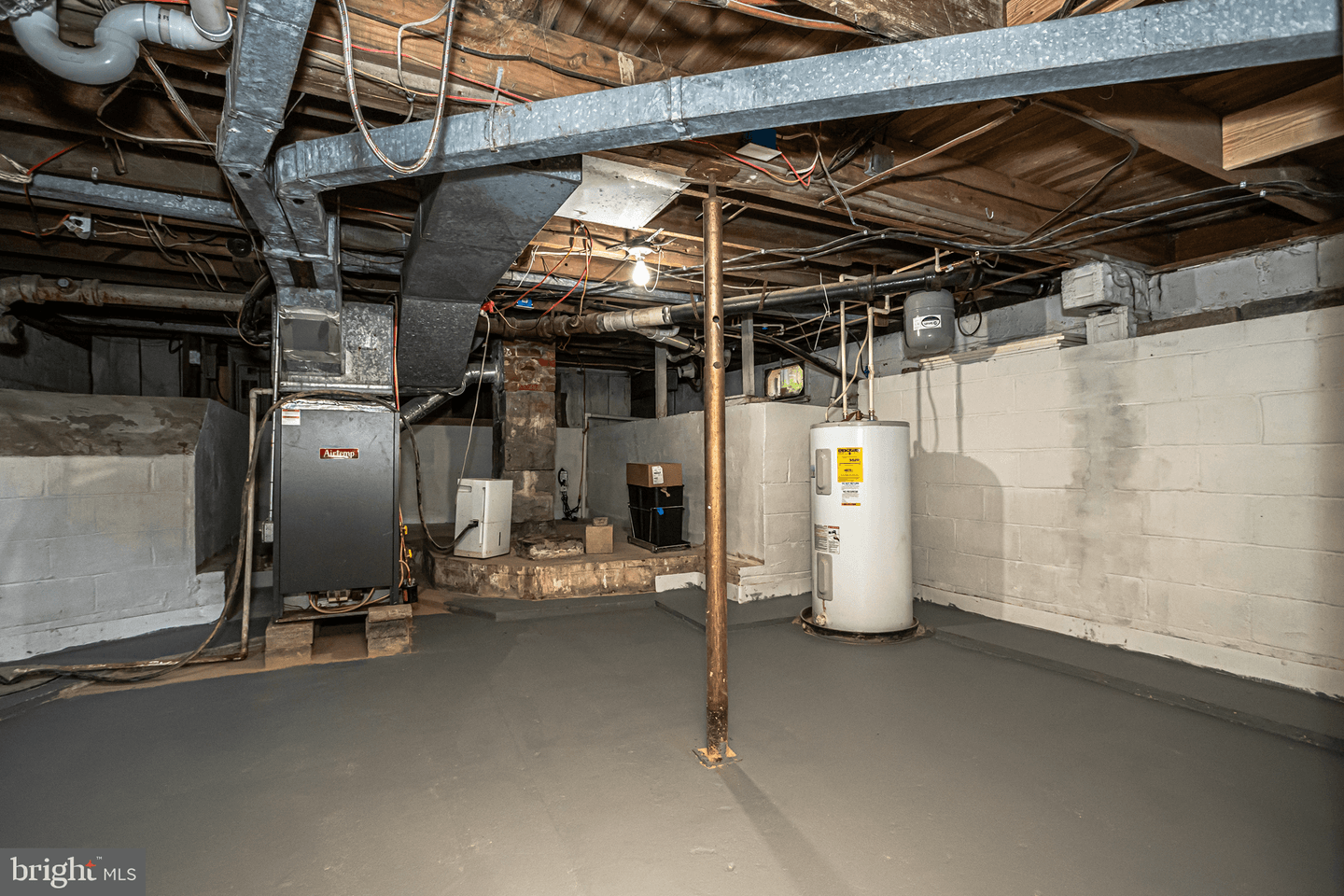 339 Cecil Street photo 18