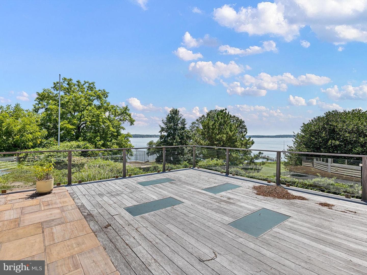 192 Rolling Avenue photo 32