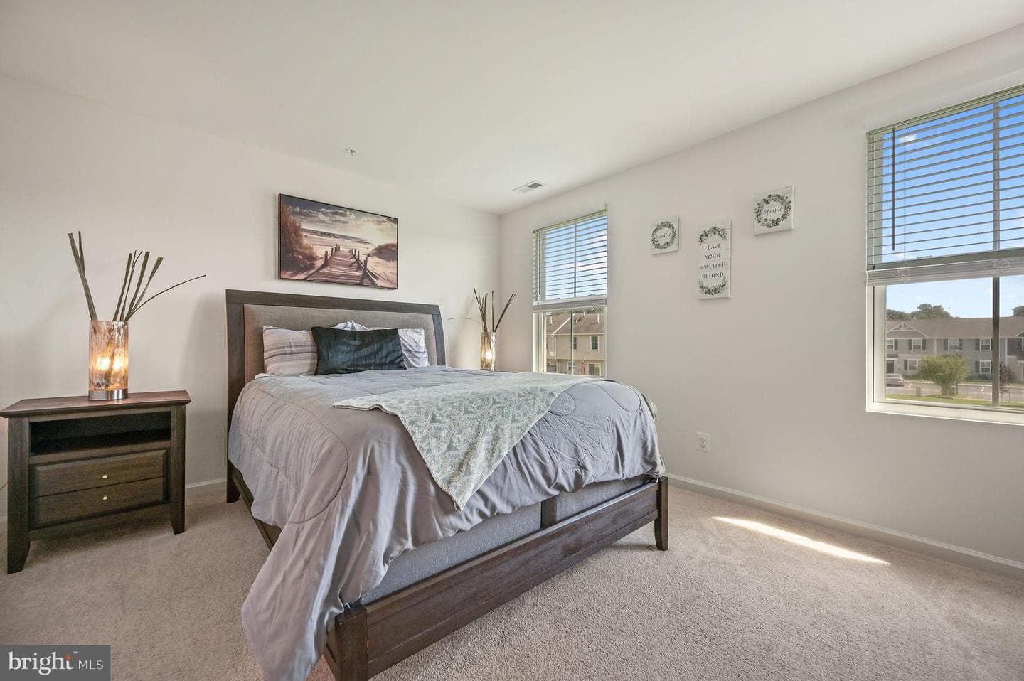 8 Marsh Lane photo 12
