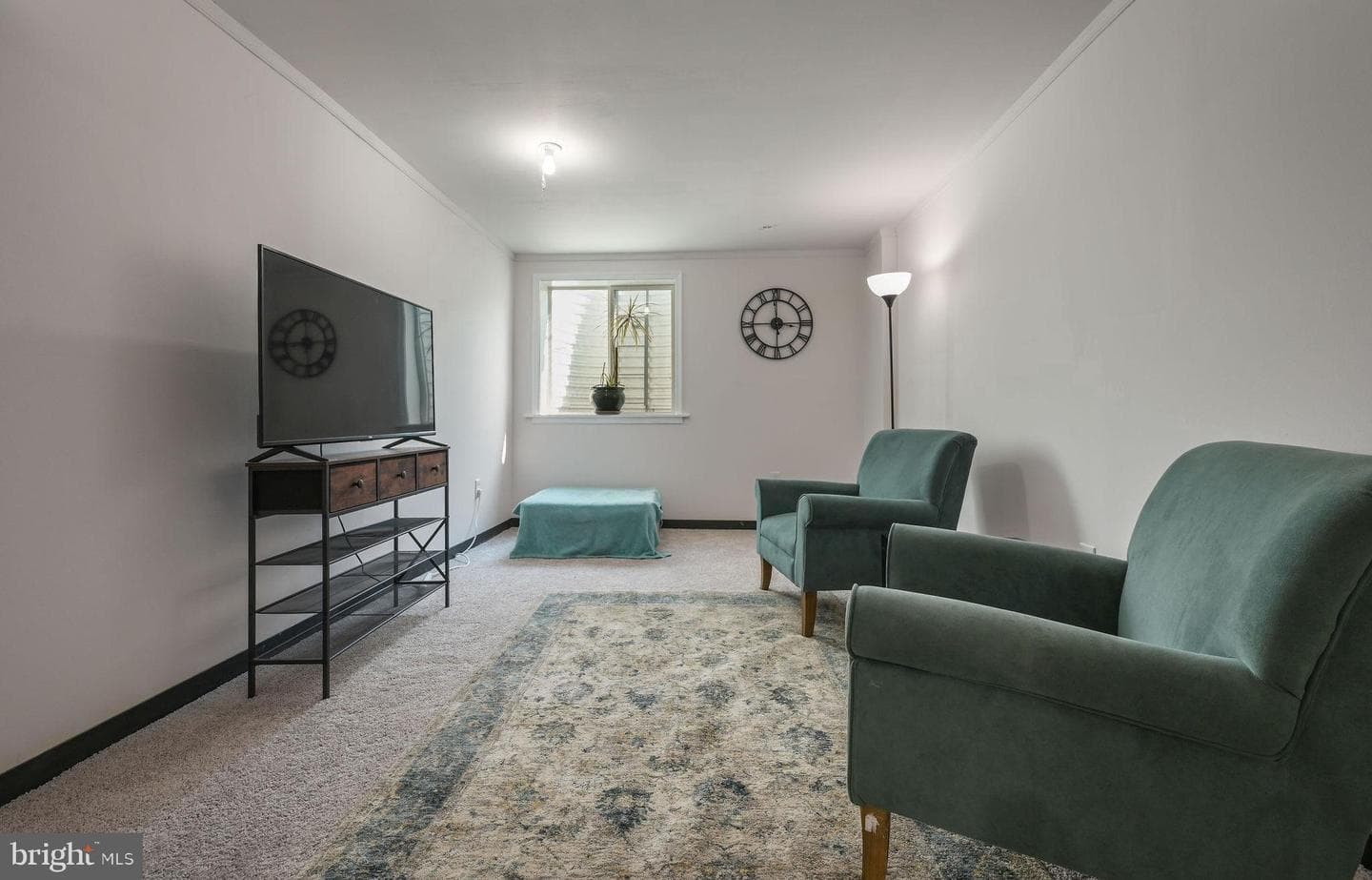 8 Marsh Lane photo 23