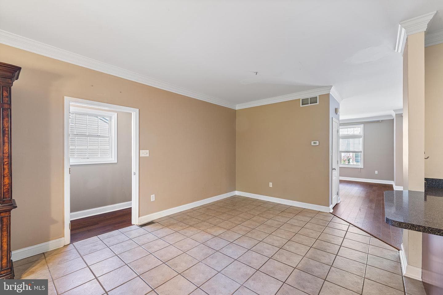 18 Guilford Court photo 9