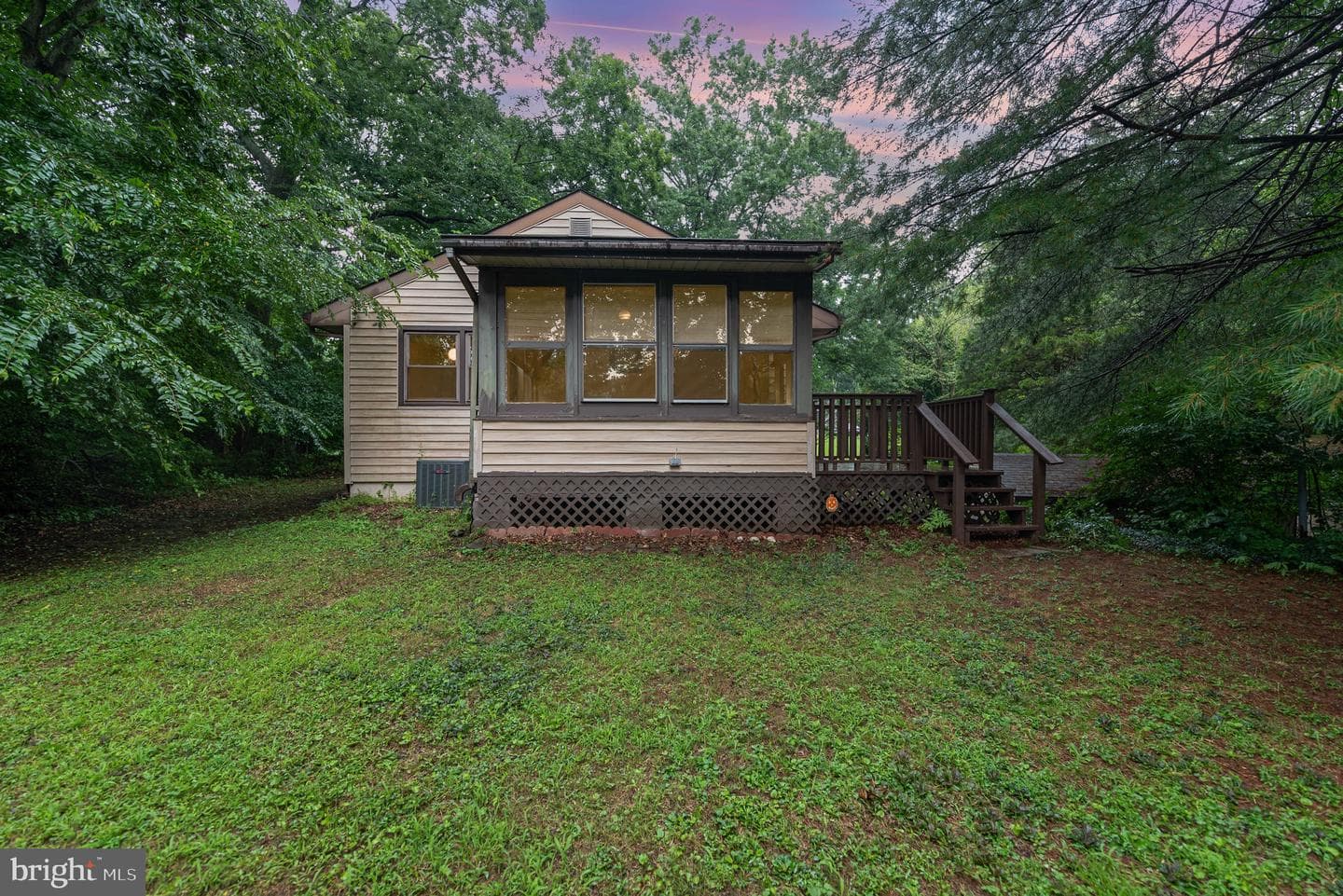 20 Algonquin Drive photo 35