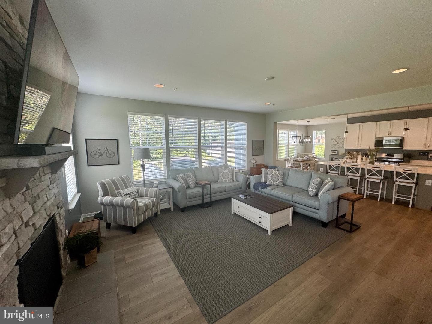 40 Rock Hollow Court photo 6
