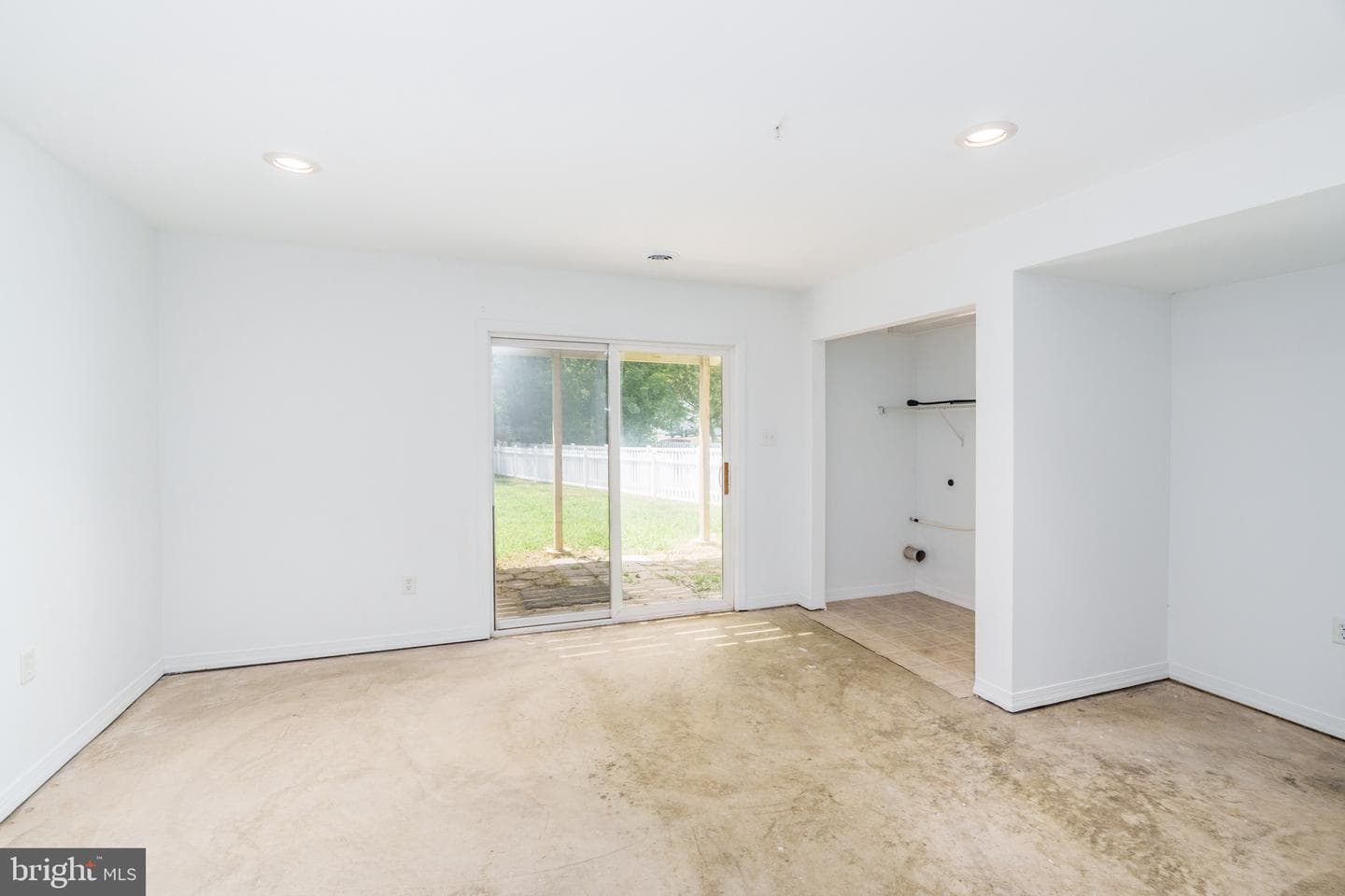 72 Mule Deer Court photo 15