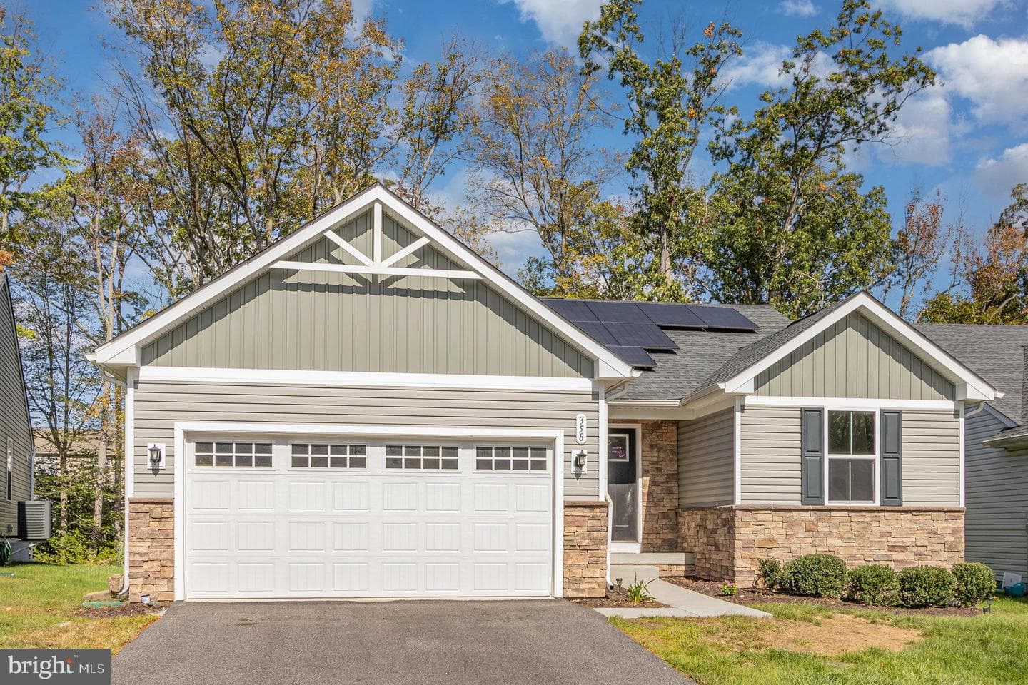 358 E Calvert Crossing photo 34