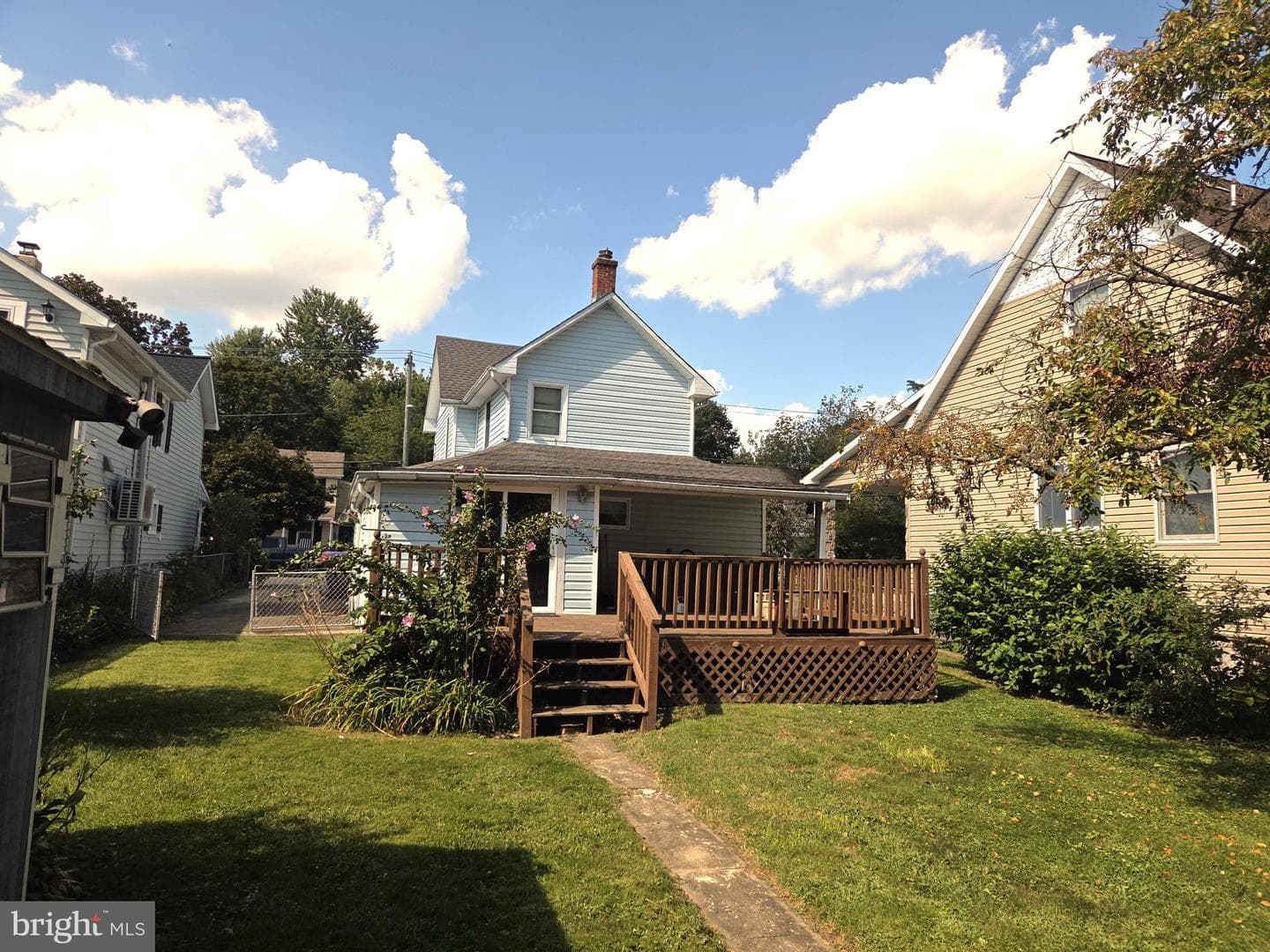 534 Biddle Street photo 5